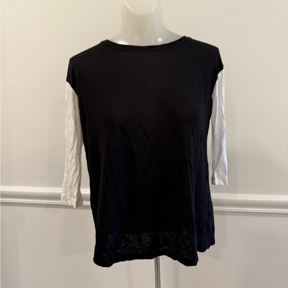 BB Dakota Split Back Top